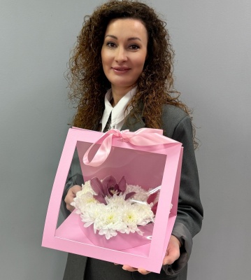 Букет цветов Комбо-набор ЦВЕТЫ И УКРАШЕНИЕ «Touch»