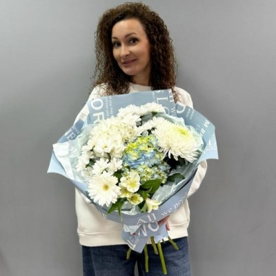 Букет цветов Букет с гортензией