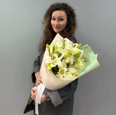 Букет цветов Букет из лилий