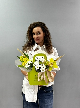 Букет цветов Мама, ты мой герой!