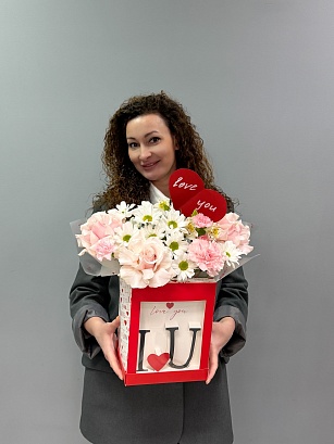Букет цветов Валентинка love