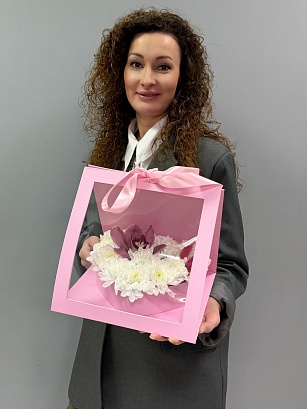 Букет цветов Комбо-набор ЦВЕТЫ И УКРАШЕНИЕ «Touch»