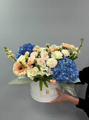 Букет цветов Цветочный бокс-гигант для мамы