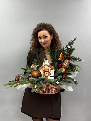 Букет цветов Новогодняя композиция Домик