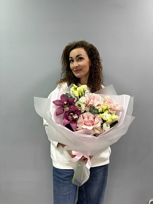 Букет цветов Прикосновение шелка